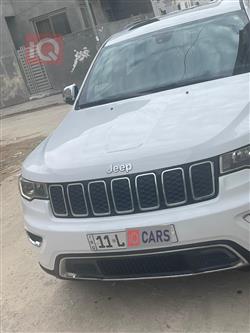 جیپ گراند شیرۆکی